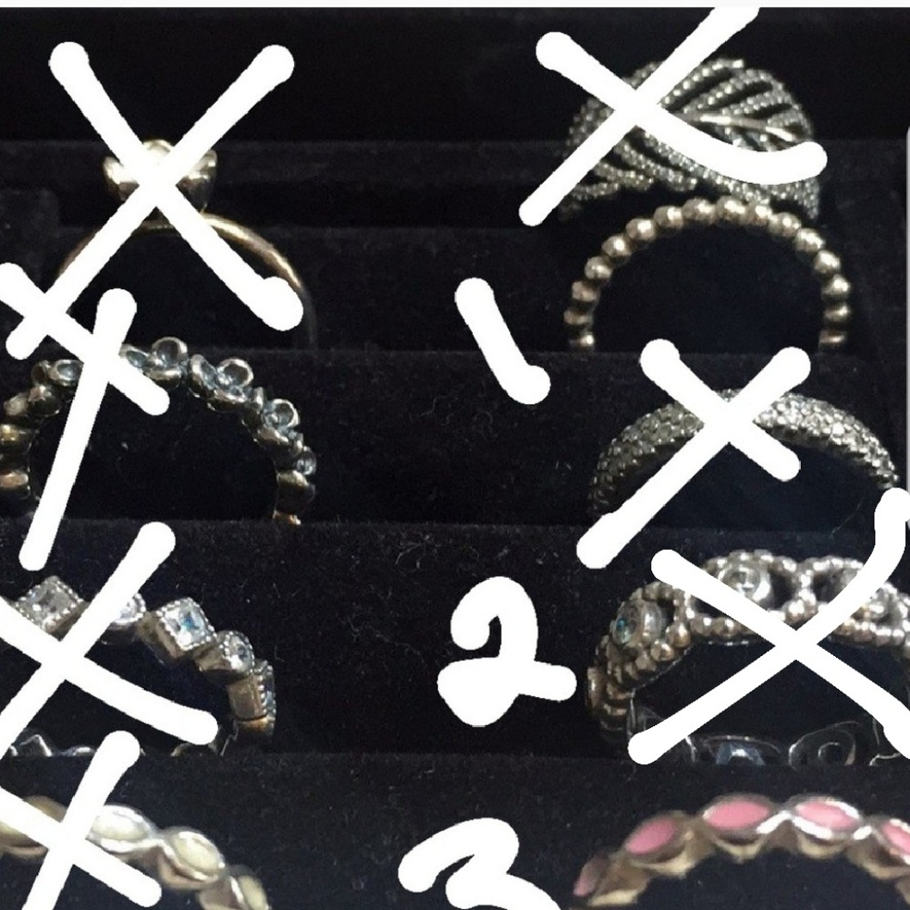 SOLD! Variety of Rings from Pandora珞❤